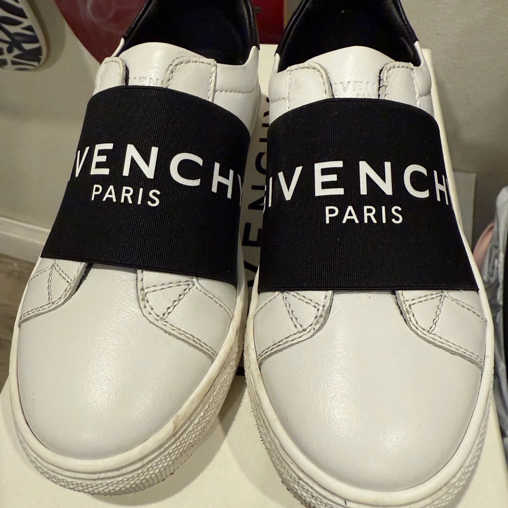 Givenchy Kids Shoes Slip On Casual Size 12.5 EU30